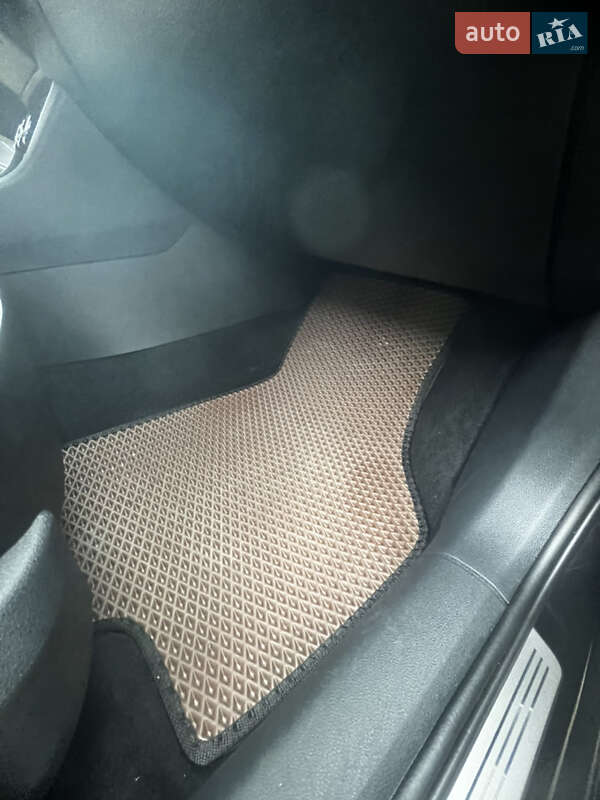 Универсал Skoda Superb 2018 в Сарнах