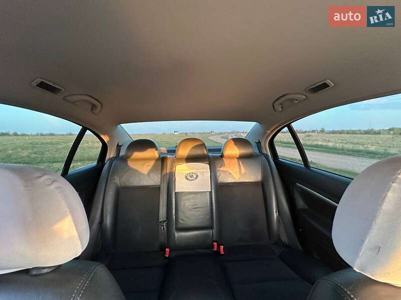 Ліфтбек Skoda Superb 2007 в Томашполі