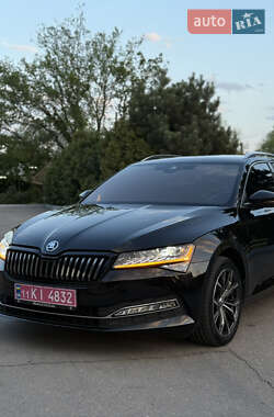 Універсал Skoda Superb 2020 в 