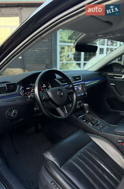 Універсал Skoda Superb 2020 в 