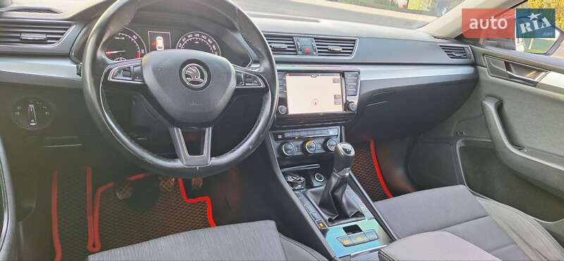 Універсал Skoda Superb 2016 в Новоархангельську