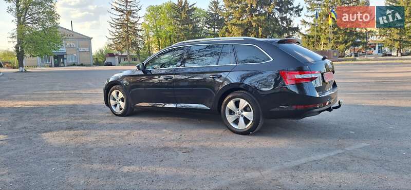 Універсал Skoda Superb 2016 в Новоархангельську
