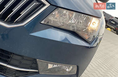 Лифтбек Skoda Superb 2018 в 