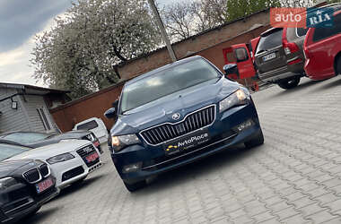 Лифтбек Skoda Superb 2018 в 