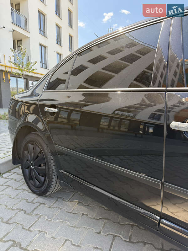 Лифтбек Skoda Superb 2008 в Ивано-Франковске