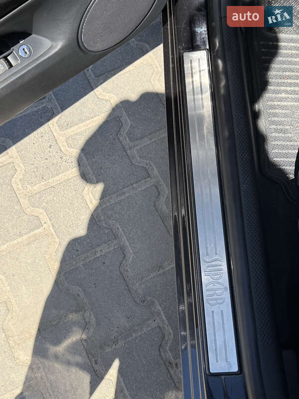 Лифтбек Skoda Superb 2008 в Ивано-Франковске