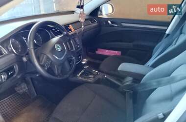 Универсал Skoda Superb 2011 в 