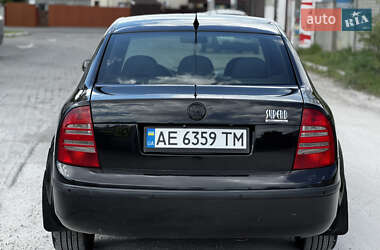 Ліфтбек Skoda Superb 2006 в 