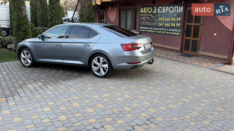 Лифтбек Skoda Superb 2019 в Сваляве