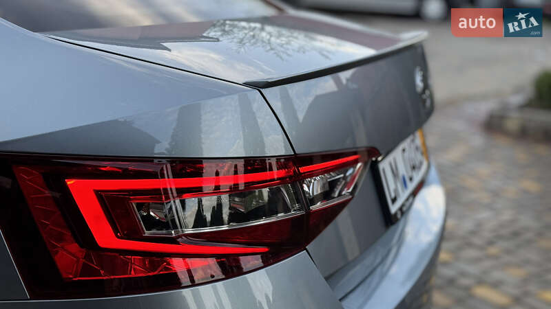 Лифтбек Skoda Superb 2019 в Сваляве