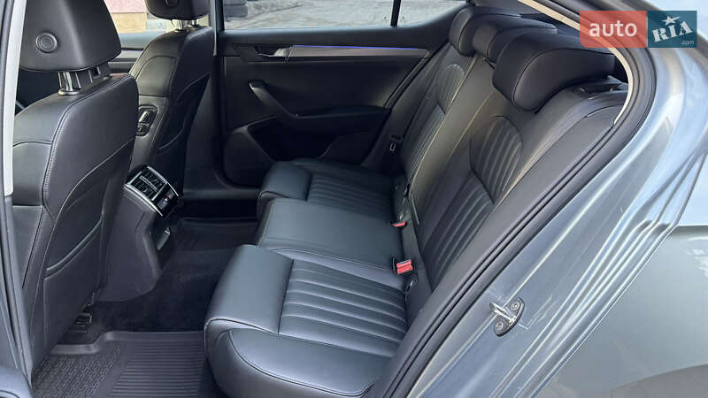 Лифтбек Skoda Superb 2019 в Сваляве