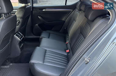 Лифтбек Skoda Superb 2019 в 