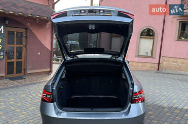 Лифтбек Skoda Superb 2019 в 