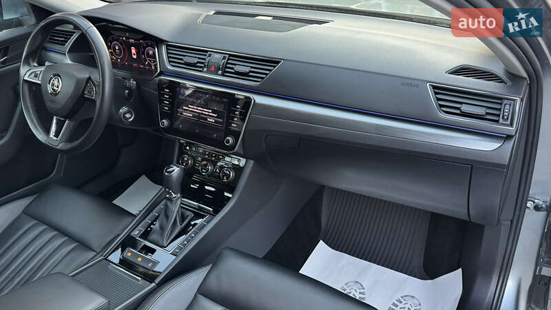 Лифтбек Skoda Superb 2019 в Сваляве