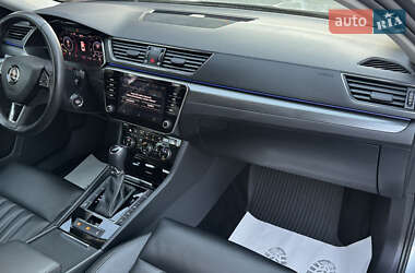 Лифтбек Skoda Superb 2019 в 
