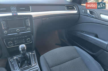 Лифтбек Skoda Superb 2010 в 
