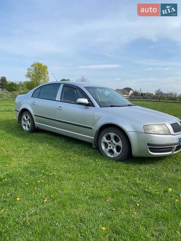 Ліфтбек Skoda Superb 2006 в Рівному