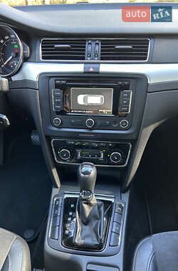Універсал Skoda Superb 2013 в 