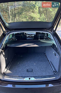 Універсал Skoda Superb 2013 в 