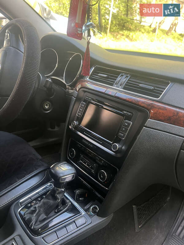 Лифтбек Skoda Superb 2009 в Хмельницком