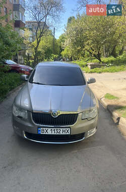Ліфтбек Skoda Superb 2009 в Хмельницькому