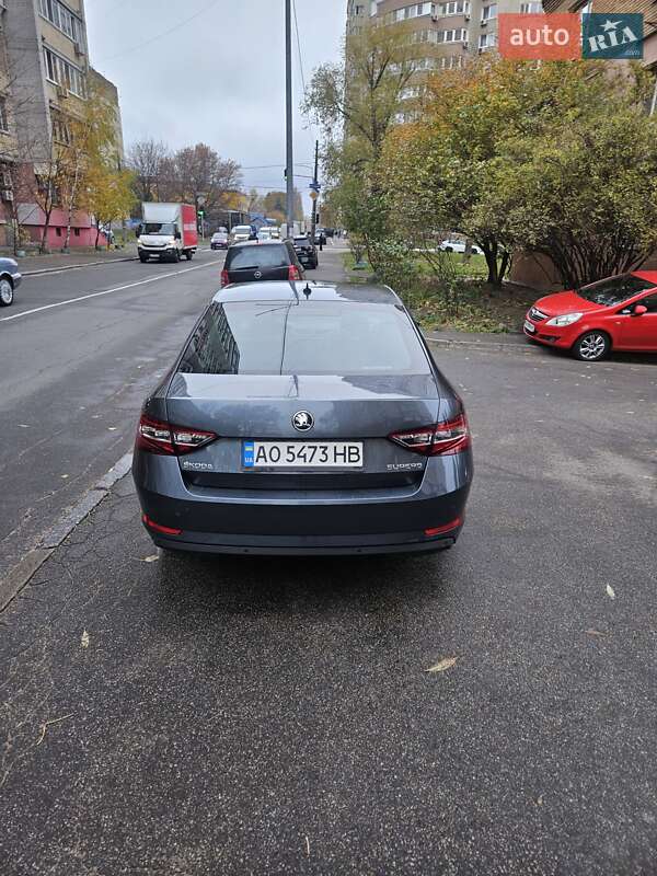 Ліфтбек Skoda Superb 2016 в Обухові фото 4 Ліфтбек Skoda Superb 2016 в Обухові