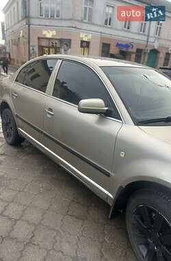 Лифтбек Skoda Superb 2005 в 