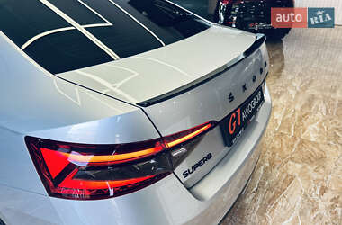 Лифтбек Skoda Superb 2023 в 