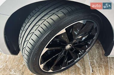 Лифтбек Skoda Superb 2023 в 