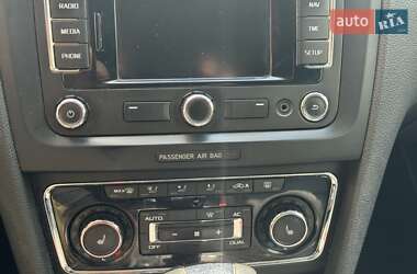 Універсал Skoda Superb 2012 в 