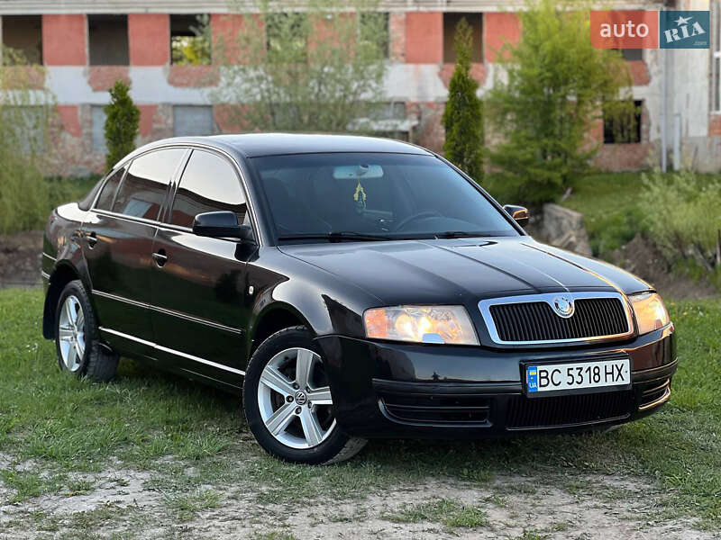 Ліфтбек Skoda Superb 2006 в 