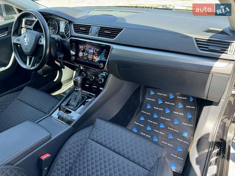 Універсал Skoda Superb 2018 в Рівному