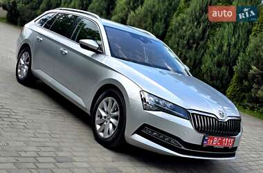 Універсал Skoda Superb 2021 в Самборі