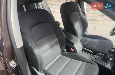 Лифтбек Skoda Superb 2013 в 
