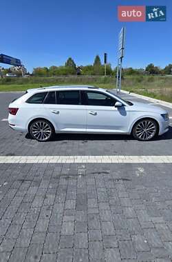 Универсал Skoda Superb 2016 в 