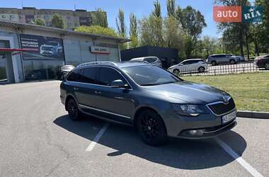Универсал Skoda Superb 2013 в 