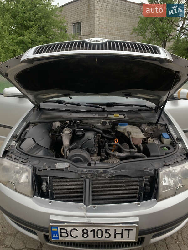 Ліфтбек Skoda Superb 2004 в Бориславі