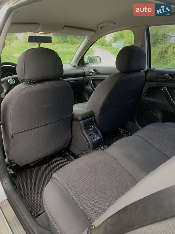 Ліфтбек Skoda Superb 2004 в Бориславі