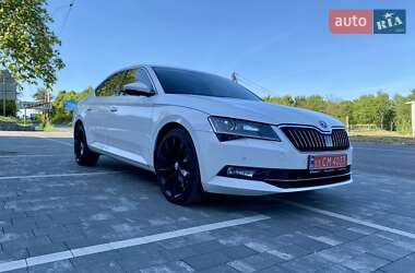 Ліфтбек Skoda Superb 2017 в Ужгороді