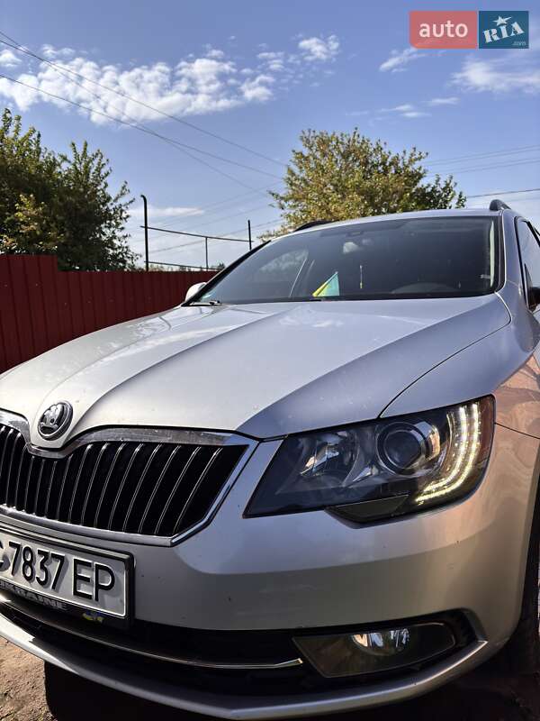 Универсал Skoda Superb 2014 в 