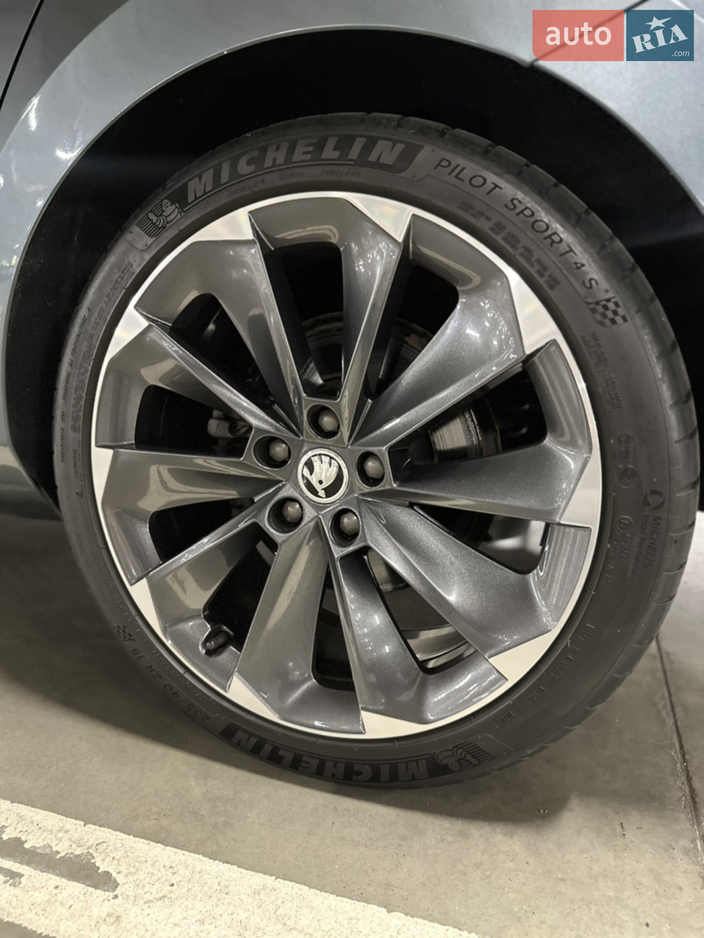 2017 Skoda Superb - мініатюра 13