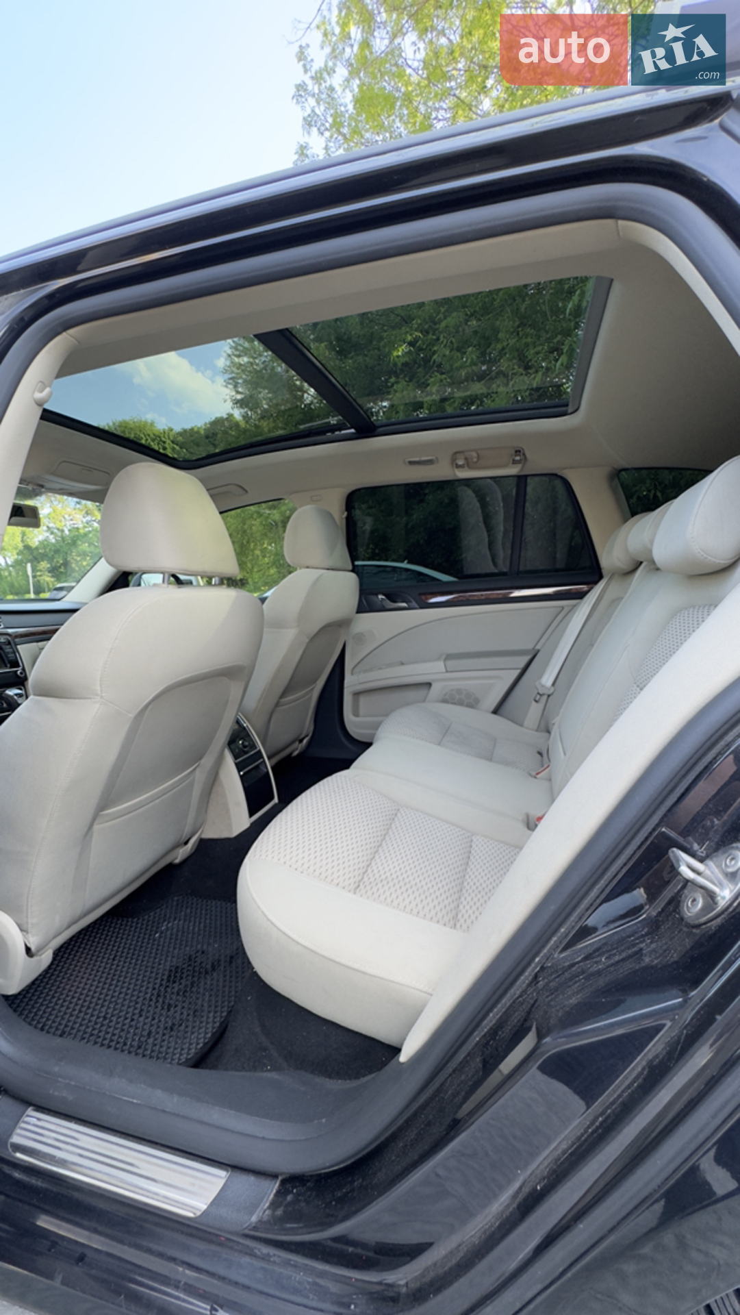 2010 Skoda Superb - мініатюра 8