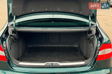 Лифтбек Skoda Superb 2009 в 