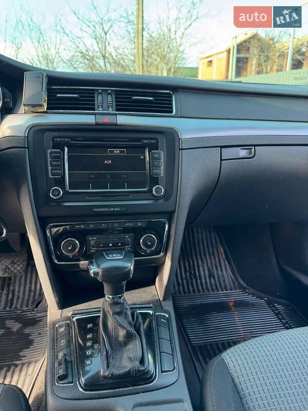 Лифтбек Skoda Superb 2008 в Львове