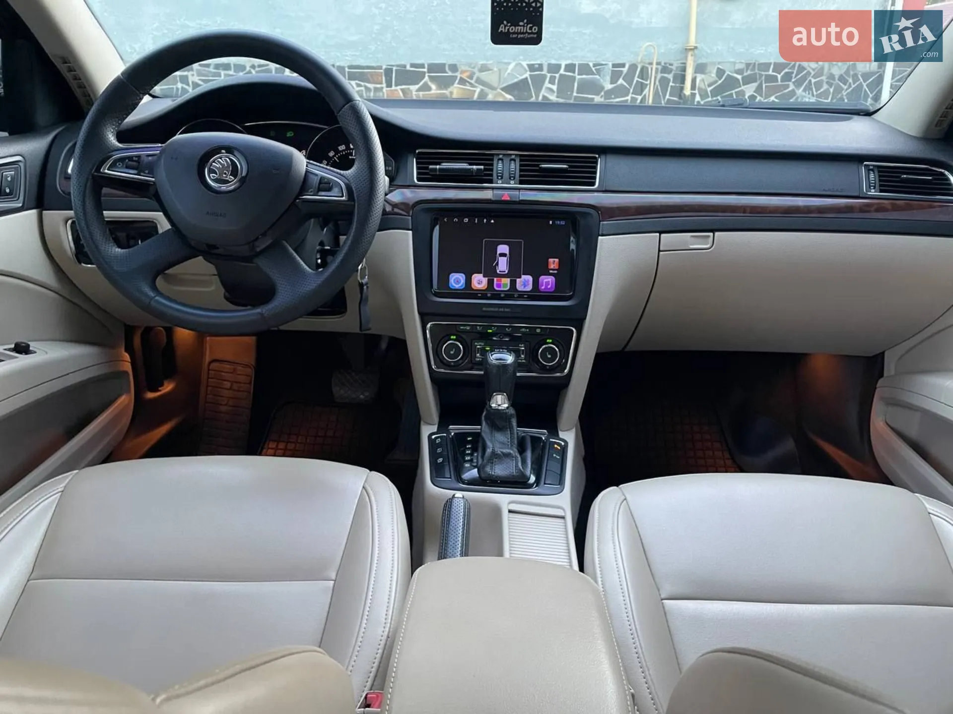 2013 Skoda Superb - мініатюра 6