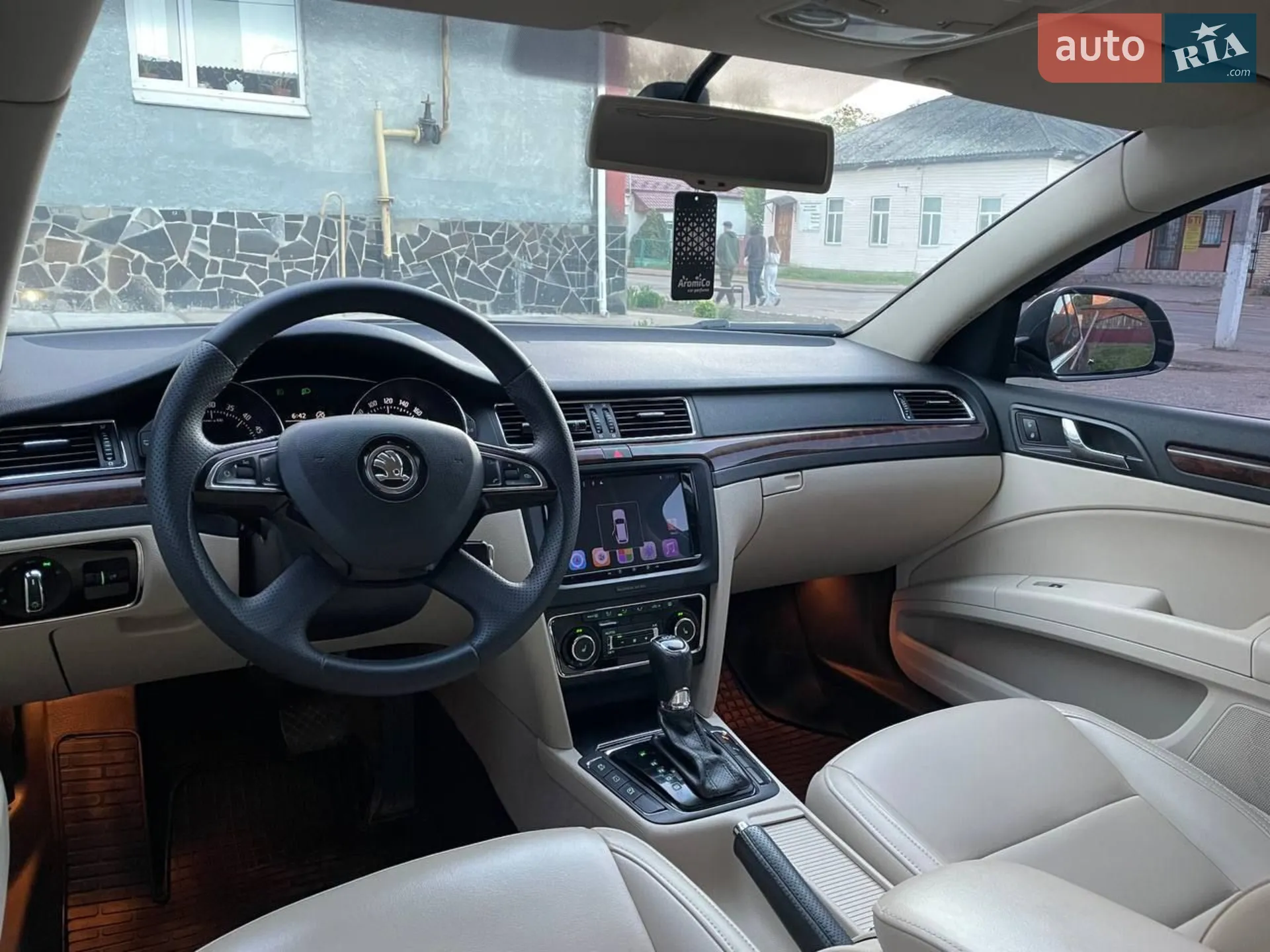 2013 Skoda Superb - мініатюра 9