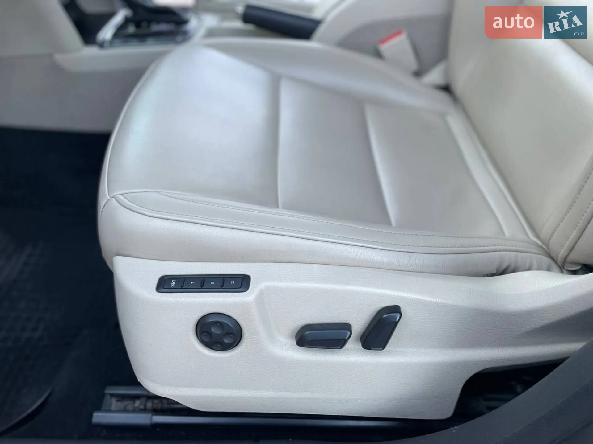 2013 Skoda Superb - мініатюра 20