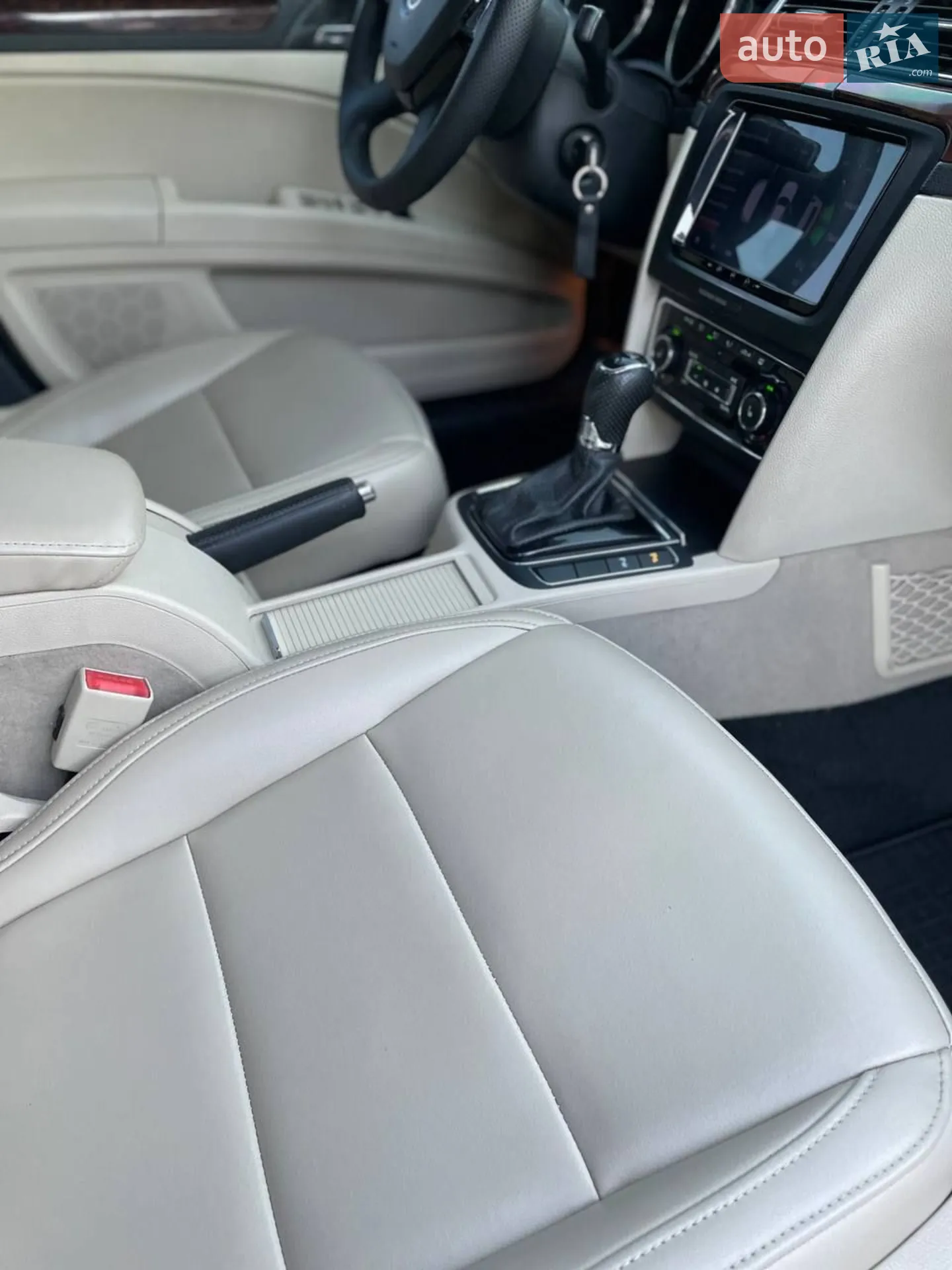 2013 Skoda Superb - мініатюра 25