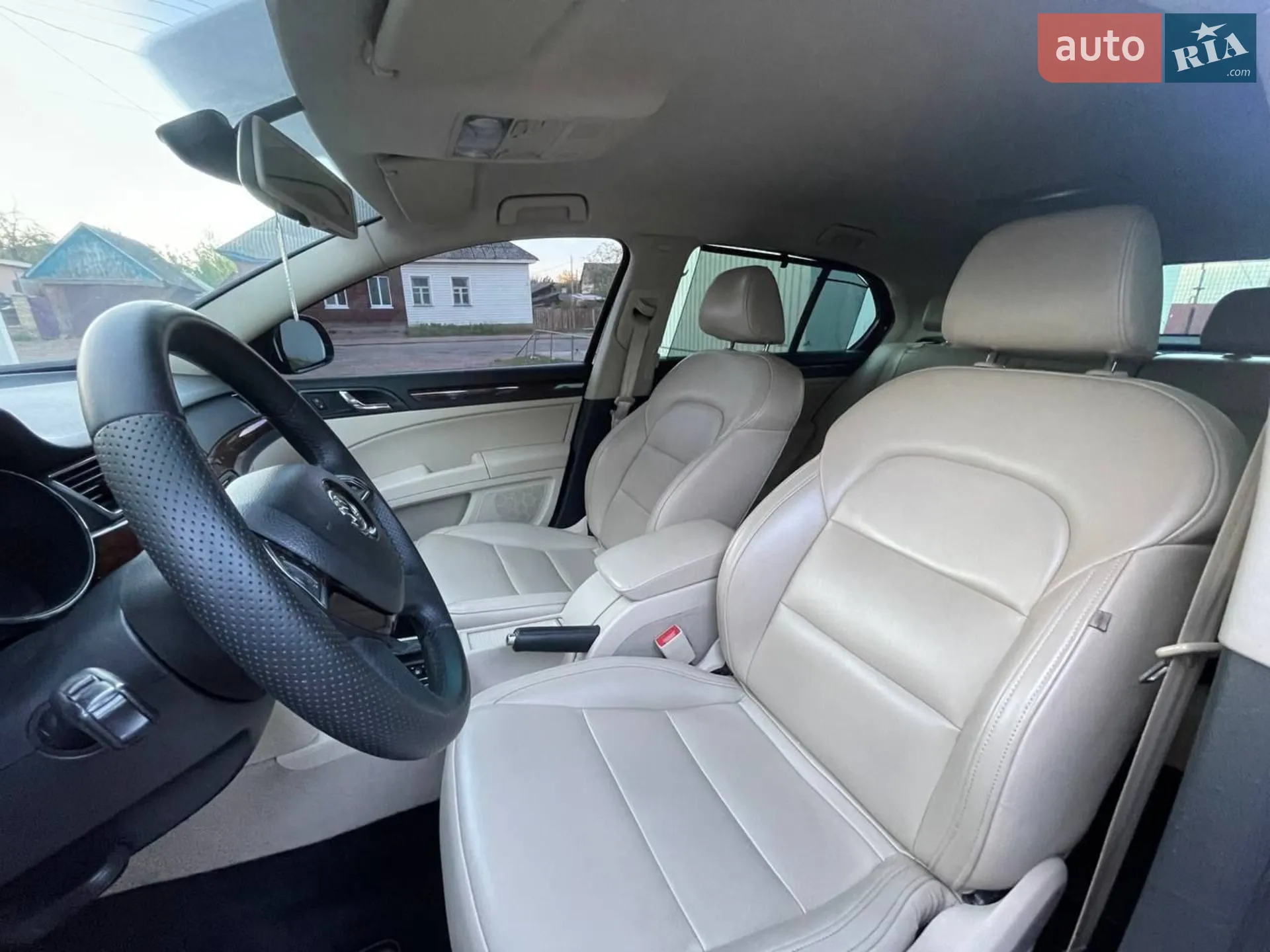 2013 Skoda Superb - мініатюра 4