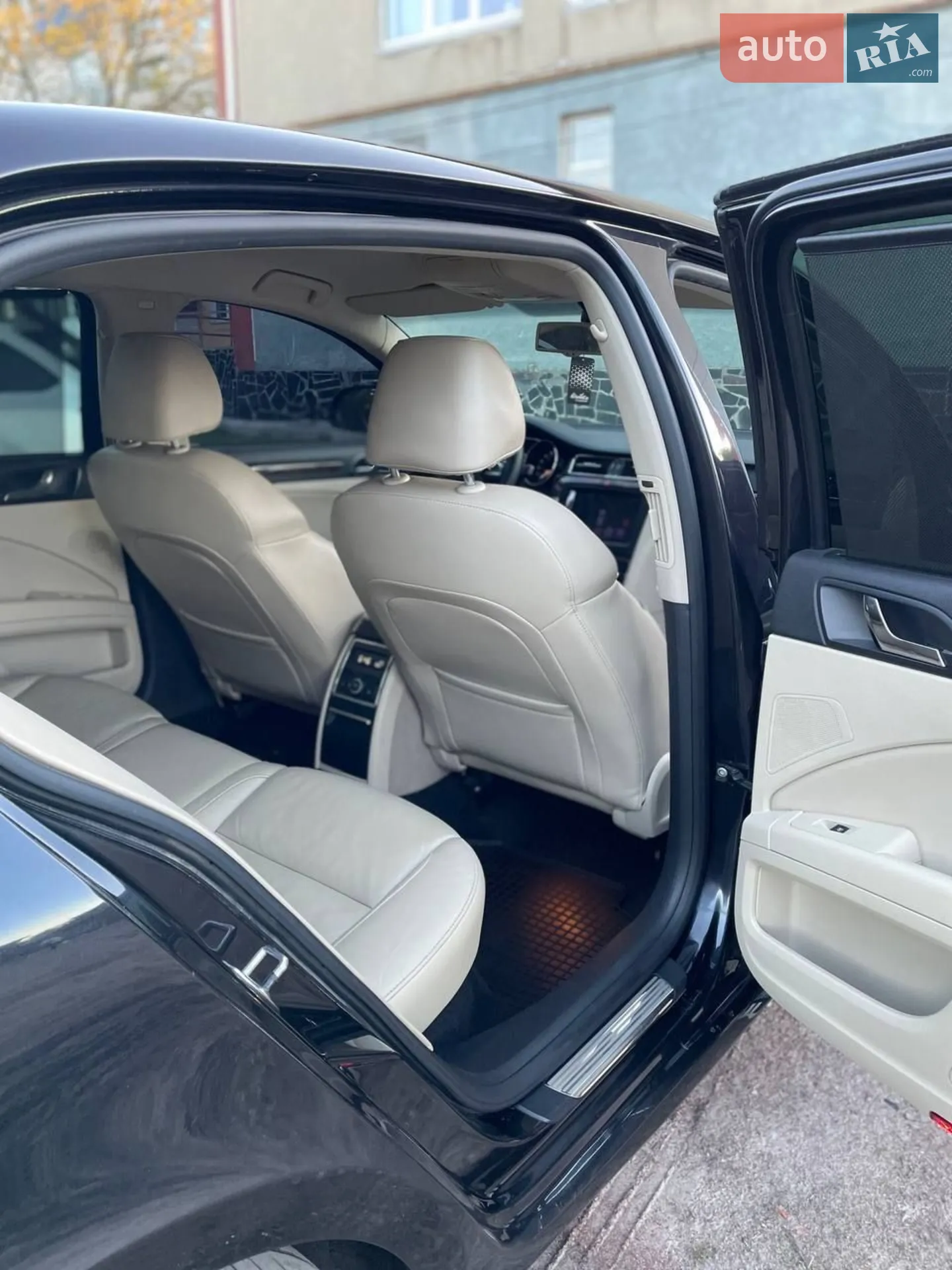 2013 Skoda Superb - мініатюра 32